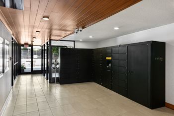 Package concierge locker system